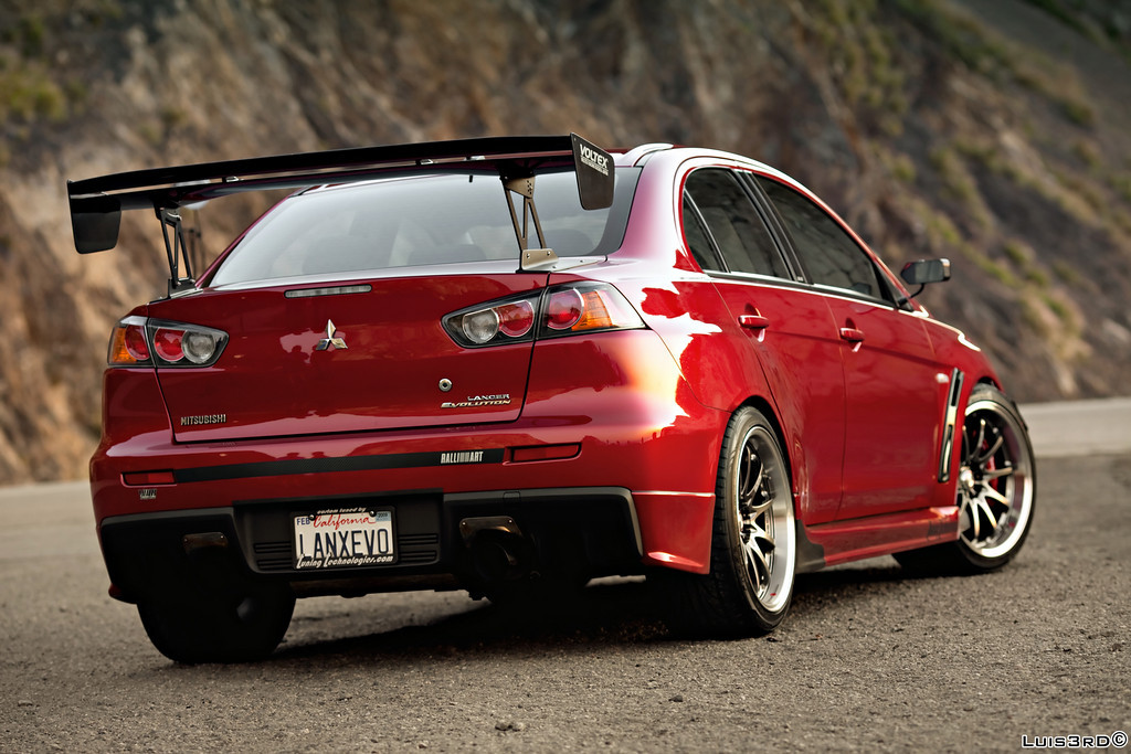 photo 5 Mitsubishi Lancer Evolution custom wheels Rays Engineering Volk Racing CE28N 19x10.5, ET +22, tire size 275/35 R19. x ET