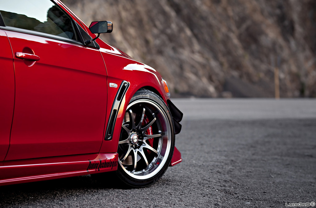 photo 6 Mitsubishi Lancer Evolution custom wheels Rays Engineering Volk Racing CE28N 19x10.5, ET +22, tire size 275/35 R19. x ET