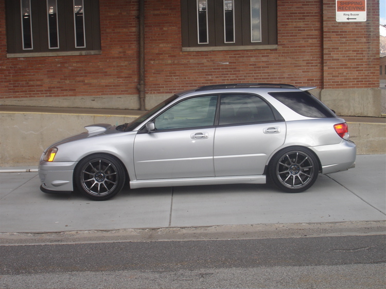 photo 1 Subaru Impreza WRX custom wheels Rota G-Force 18x9.0, ET +35, tire size 225/40 R18. x ET