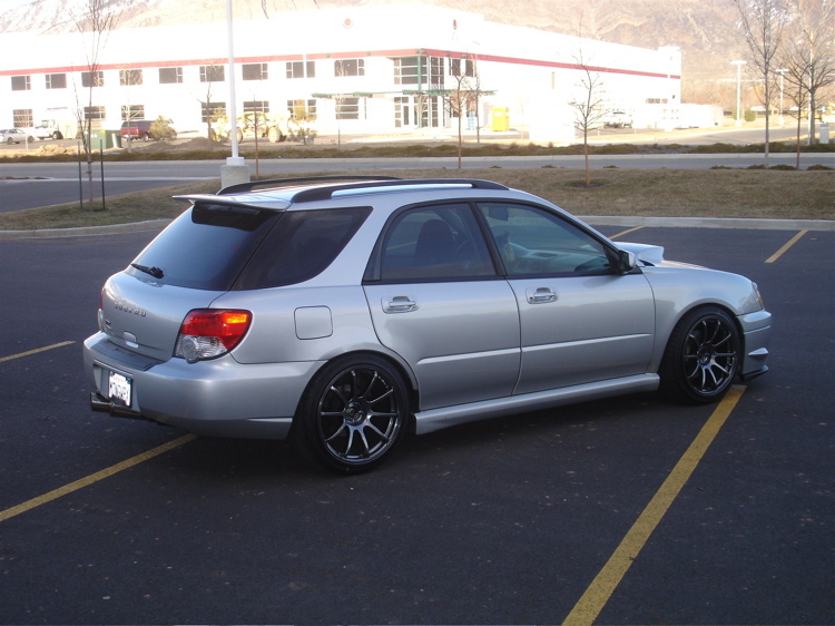 photo 9 Subaru Impreza WRX custom wheels Rota G-Force 18x9.0, ET +35, tire size 225/40 R18. x ET