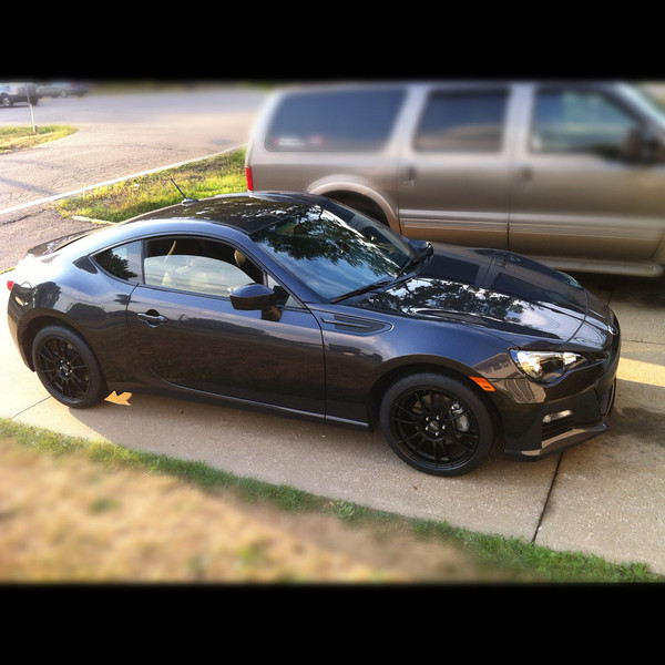 photo 3 Subaru BRZ custom wheels OZ Ultraleggera 17x8.0, ET +48, tire size X R17. x ET 