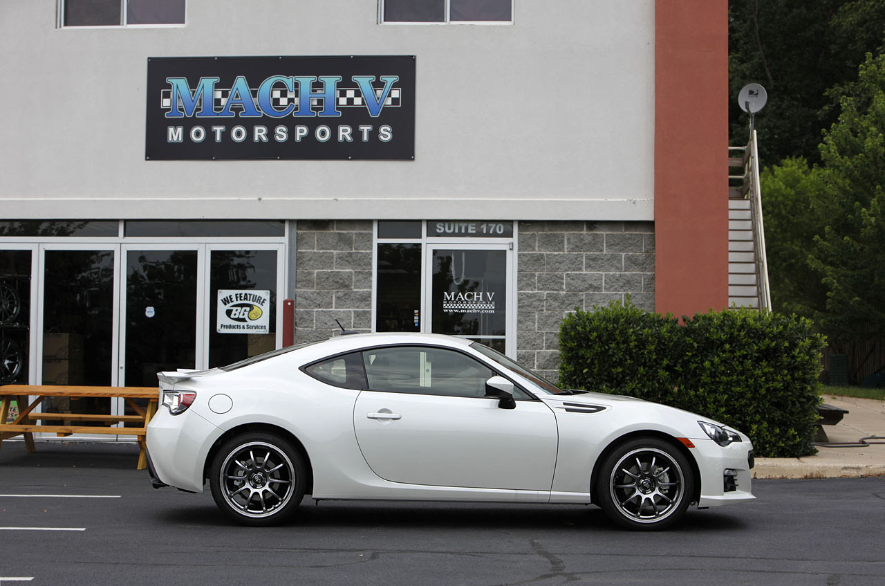 photo 2 Subaru BRZ custom wheels Rota D-Force 18x8.5, ET +48, tire size 235/40 R18. x ET