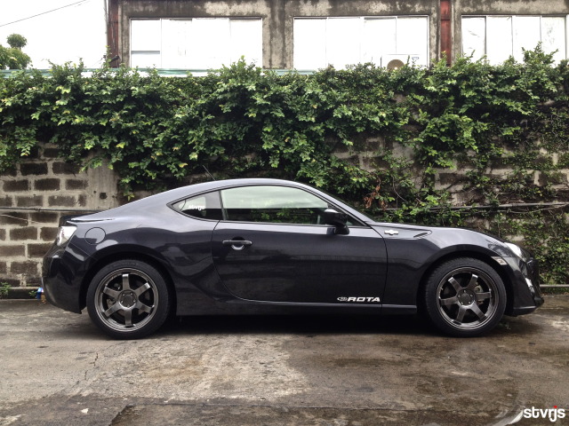 photo 2 Scion FR-S custom wheels Rota Grid 2 17x8.0, ET +38, tire size X R17. x ET