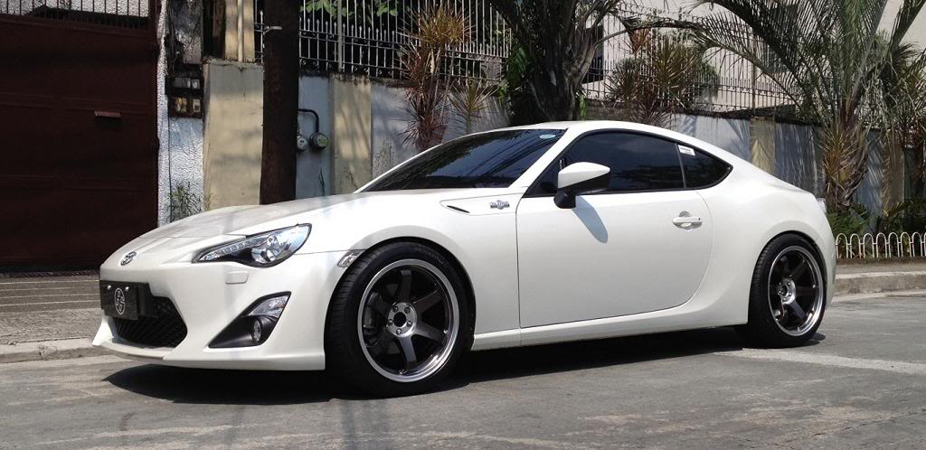 photo 1 Scion FR-S custom wheels Rota IKR 18x9.5, ET +38, tire size 235/40 R18. x ET