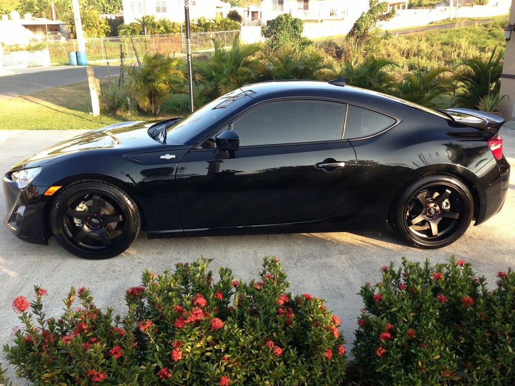 photo 5 Scion FR-S custom wheels Rota RT5 18x8.5, ET +44, tire size 225/40 R18. 18x9.5 ET+44 255/35 R18