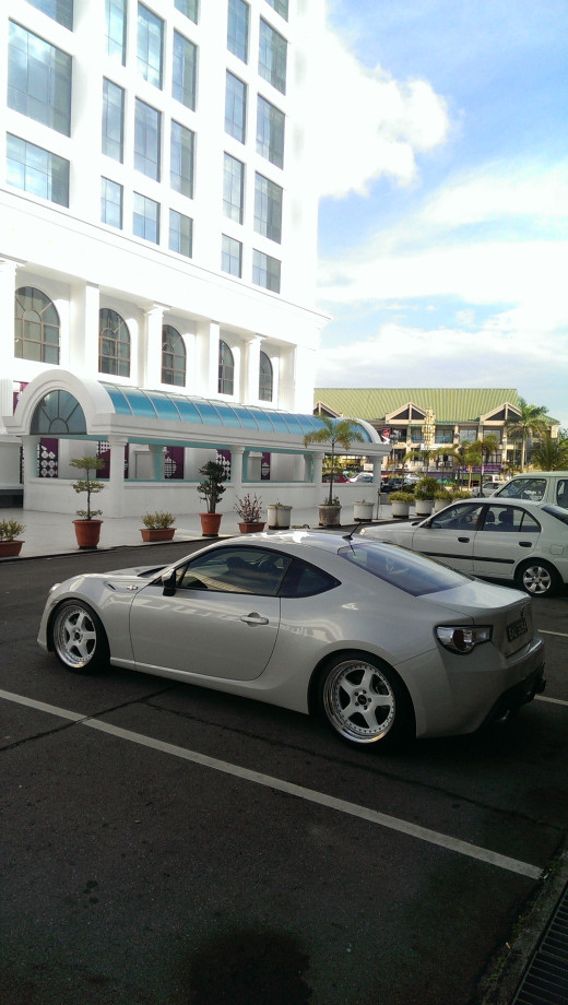 photo 2 Subaru BRZ custom wheels Simmons FR-18 18x8.5, ET +41, tire size X R18. 18x9.5 ET+45