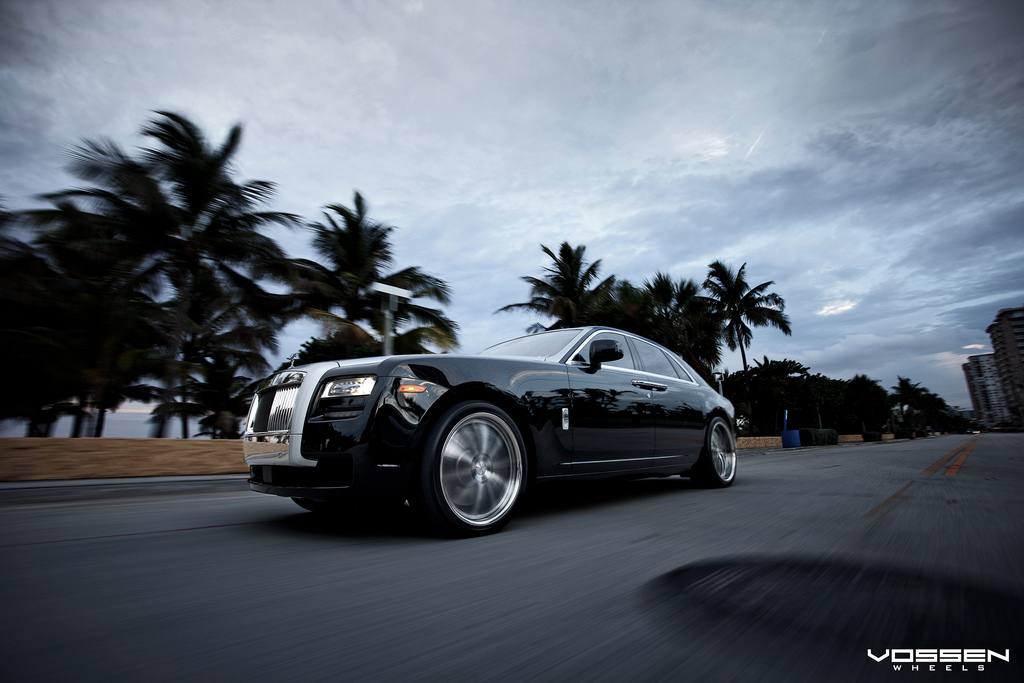 photo 2 Rolls-Royce Ghost custom wheels Vossen 083 22x9.0, ET , tire size X R22. 22x10.5 ET