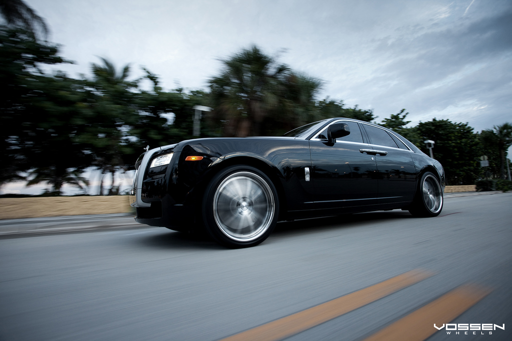 photo 10 Rolls-Royce Ghost custom wheels Vossen 083 22x9.0, ET , tire size X R22. 22x10.5 ET