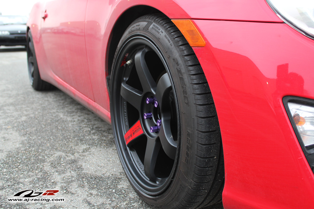 photo 5 Scion FR-S custom wheels Volk Racing TE37 18x9.5, ET +40, tire size 245/40 R18. x ET