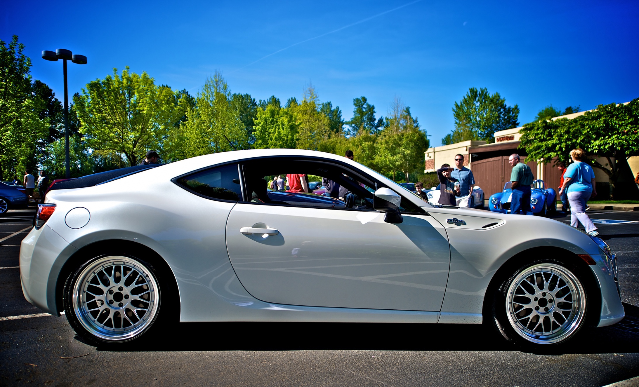 photo 4 Scion FR-S custom wheels Work Emotion XD9 18x8.0, ET +40, tire size 235/40 R18. x ET 