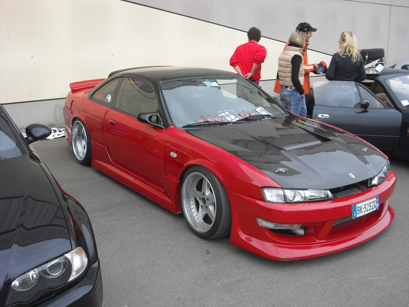 photo 1 Nissan S14 custom wheels Work Equip 18x9.0, ET -7, tire size 225/40 R18. 18x10.5 ET+5 225/40 R18