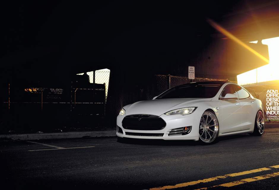 photo 3 Tesla Model S custom wheels ADV.1 X Track Spec 22x9.0, ET , tire size X R22. 22x10.5 ET 