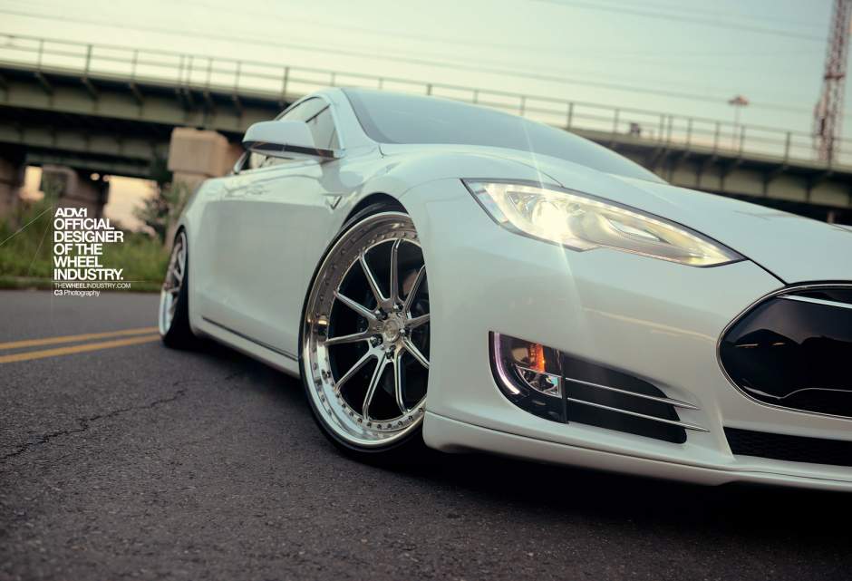 photo 6 Tesla Model S custom wheels ADV.1 X Track Spec 22x9.0, ET , tire size X R22. 22x10.5 ET 