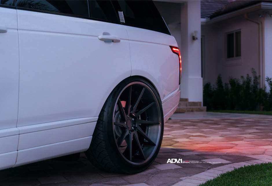 photo 3 Land Rover Range Rover custom wheels ADV.1 10R Deep Concave CS 24x11.0, ET , tire size X R24. x ET 