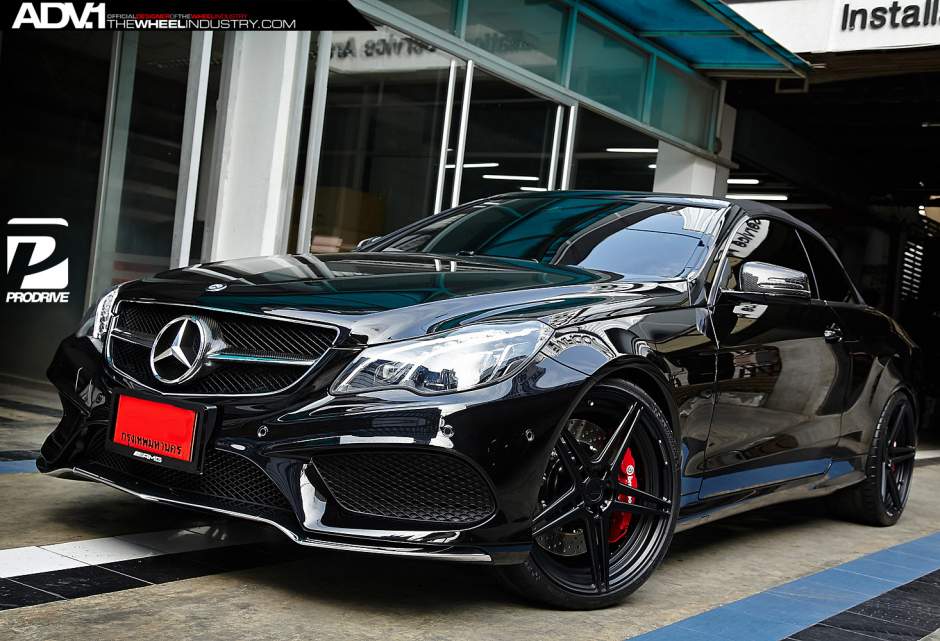 photo 3 Mercedes-Benz E-Class custom wheels ADV.1 05 MV2 SL 20x8.5, ET , tire size X R20. 20x10.0 ET