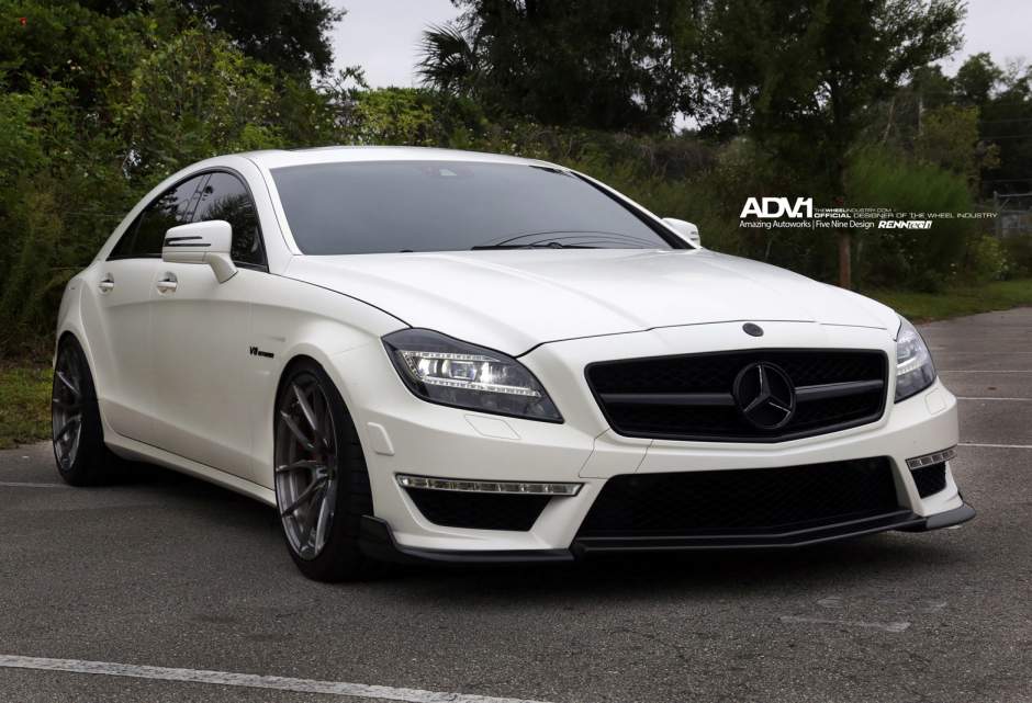 photo 3 Mercedes-Benz CLS-Class custom wheels ADV.1 5.0 MV1 CS 19x10.0, ET , tire size X R19. 19x11.0 ET 