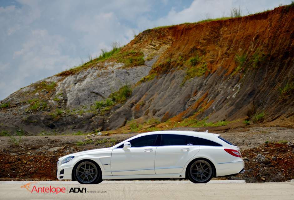photo 4 Mercedes-Benz CLS-Class custom wheels ADV.1 5.0MV2 20x9.0, ET , tire size X R20. 20x11.0 ET 
