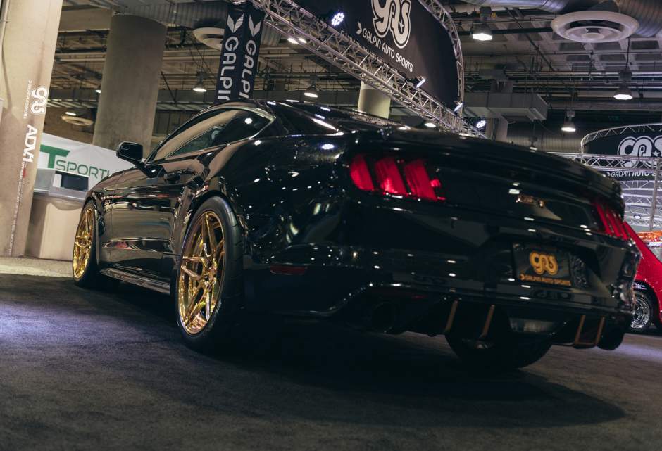 photo 5 Ford Mustang custom wheels ADV.1 05SMV2CS 20x10.0, ET , tire size X R20. 20x11.0 ET