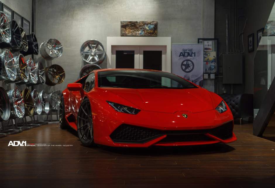 photo 7 Lamborghini Huracan custom wheels ADV.1 10MV1CS 20x8.5, ET , tire size X R20. 21x12.5 ET 