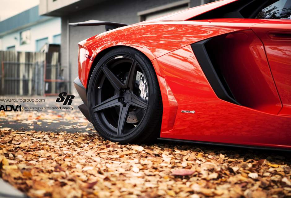 photo 1 Lamborghini Aventador custom wheels ADV.1 5.1MV1SL 20x9.0, ET , tire size X R20. 21x12.5 ET 