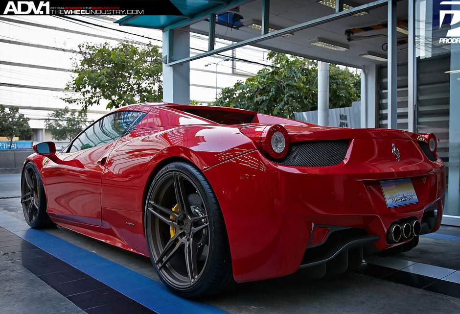 photo 6 Ferrari 458 Italia custom wheels ADV.1 05 MV1 CS 21x9.0, ET , tire size X R21. 22x12.0 ET 
