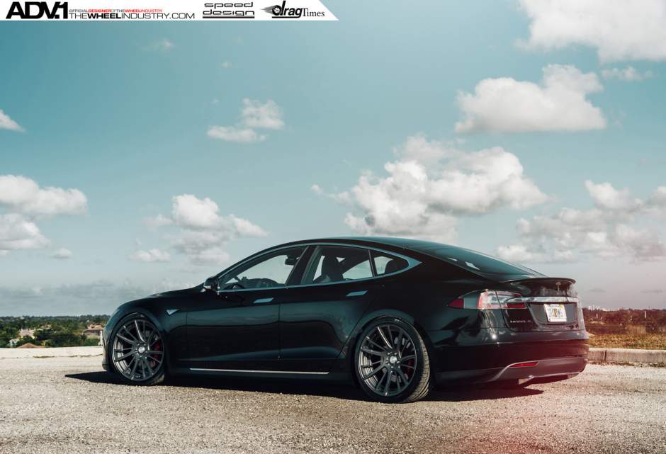 photo 6 Tesla Model S custom wheels ADV.1 MAG9.2 Pulse M.V1 21x9.0, ET , tire size X R21. 21x10.5 ET 
