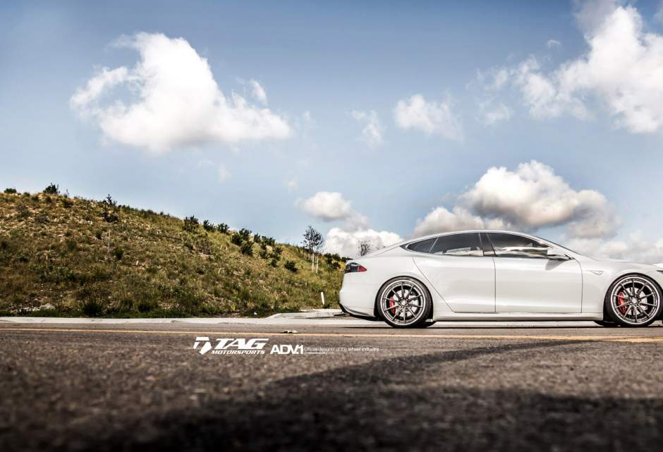 photo 6 Tesla Model S custom wheels ADV.1 10TSSL 22x9.0, ET , tire size X R22. 22x10.5 ET