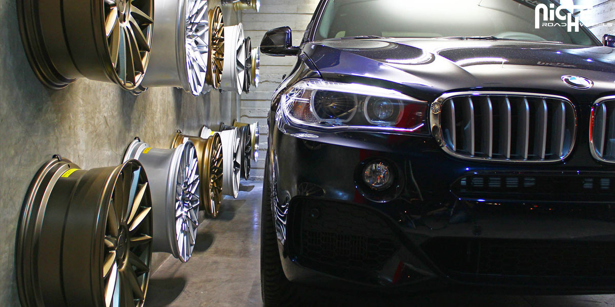 photo 2 BMW X5 M custom wheels Niche Targa 22x10.0, ET , tire size 295/30 R22. 22x12.0 ET 315/30 R22