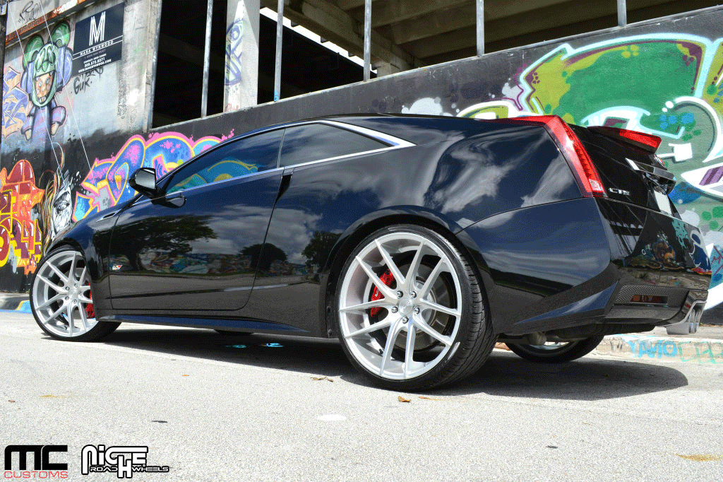 photo 3 Cadillac CTS-V custom wheels Niche Targa - M131 22x9.0, ET +38, tire size 245/30 R22. 22x10.0 ET+40 295/25 R22