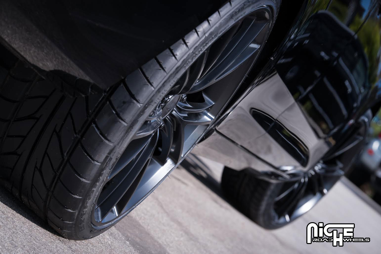 photo 2 Cadillac CTS custom wheels Niche Ritz - M144 20x, ET , tire size 245/35 R20. x ET