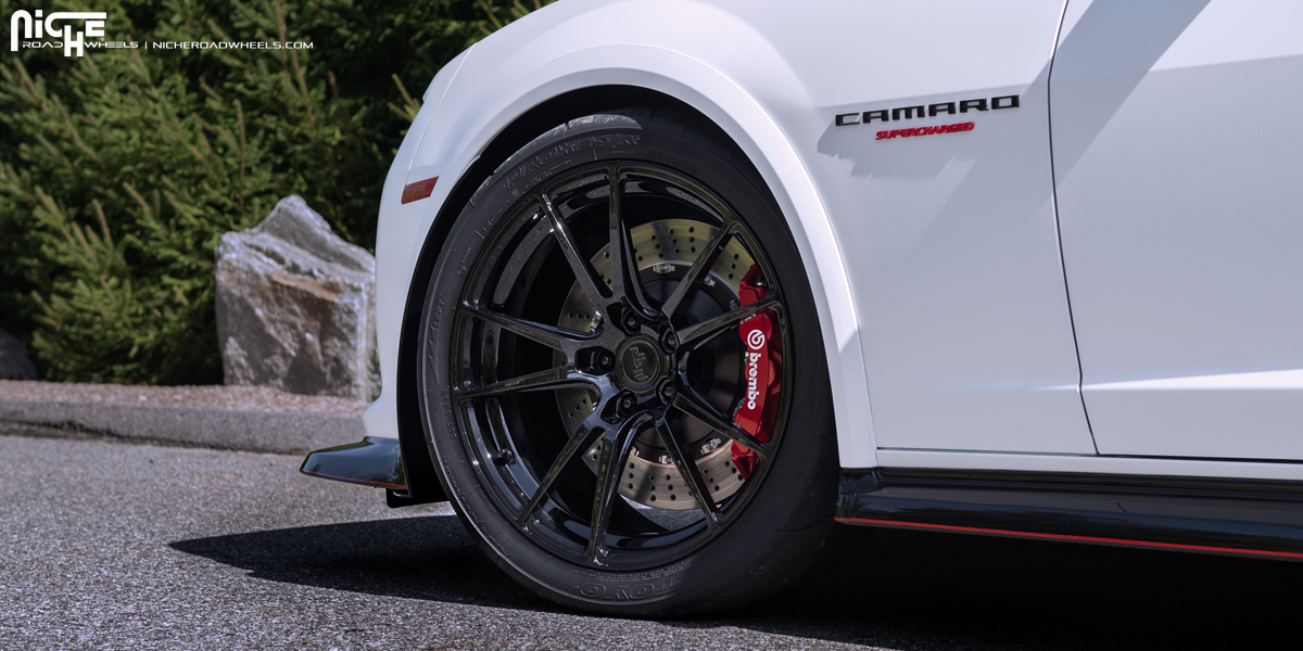 photo 1 Chevrolet Camaro custom wheels Niche Grand Prix 20x10.0, ET , tire size 285/35 R20. 20x11.0 ET 315/30 R20