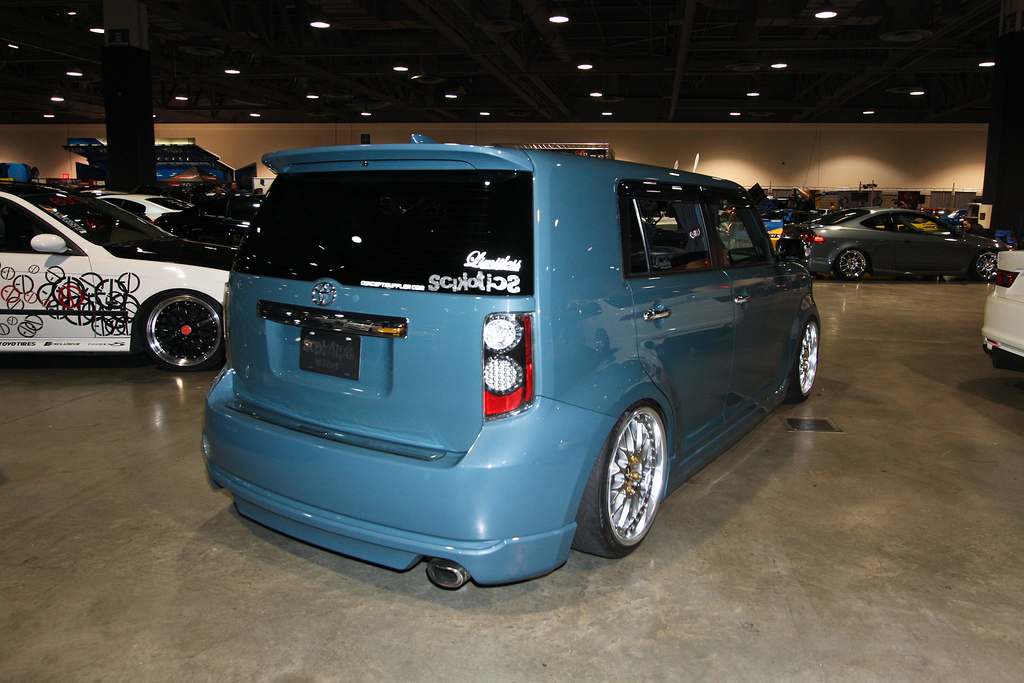 photo 10 Scion xB custom wheels Work VS-XX 18x8.0, ET +26, tire size 215/35 R18. 18x9.0 ET+38 225/35 R18