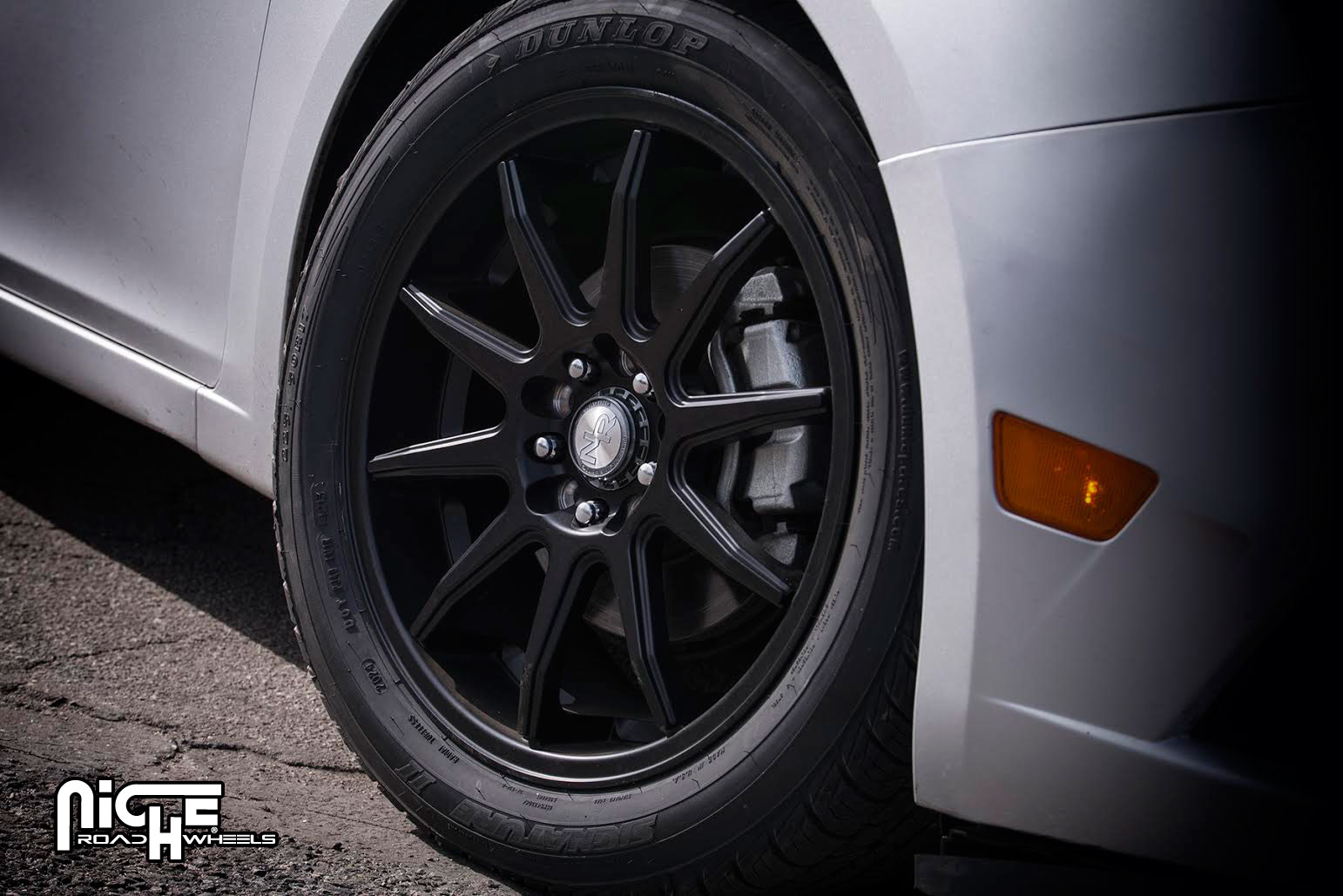 photo 1 Chevrolet Cruze custom wheels Niche NR10 - M122 17x, ET +45, tire size 225/50 R17. x ET