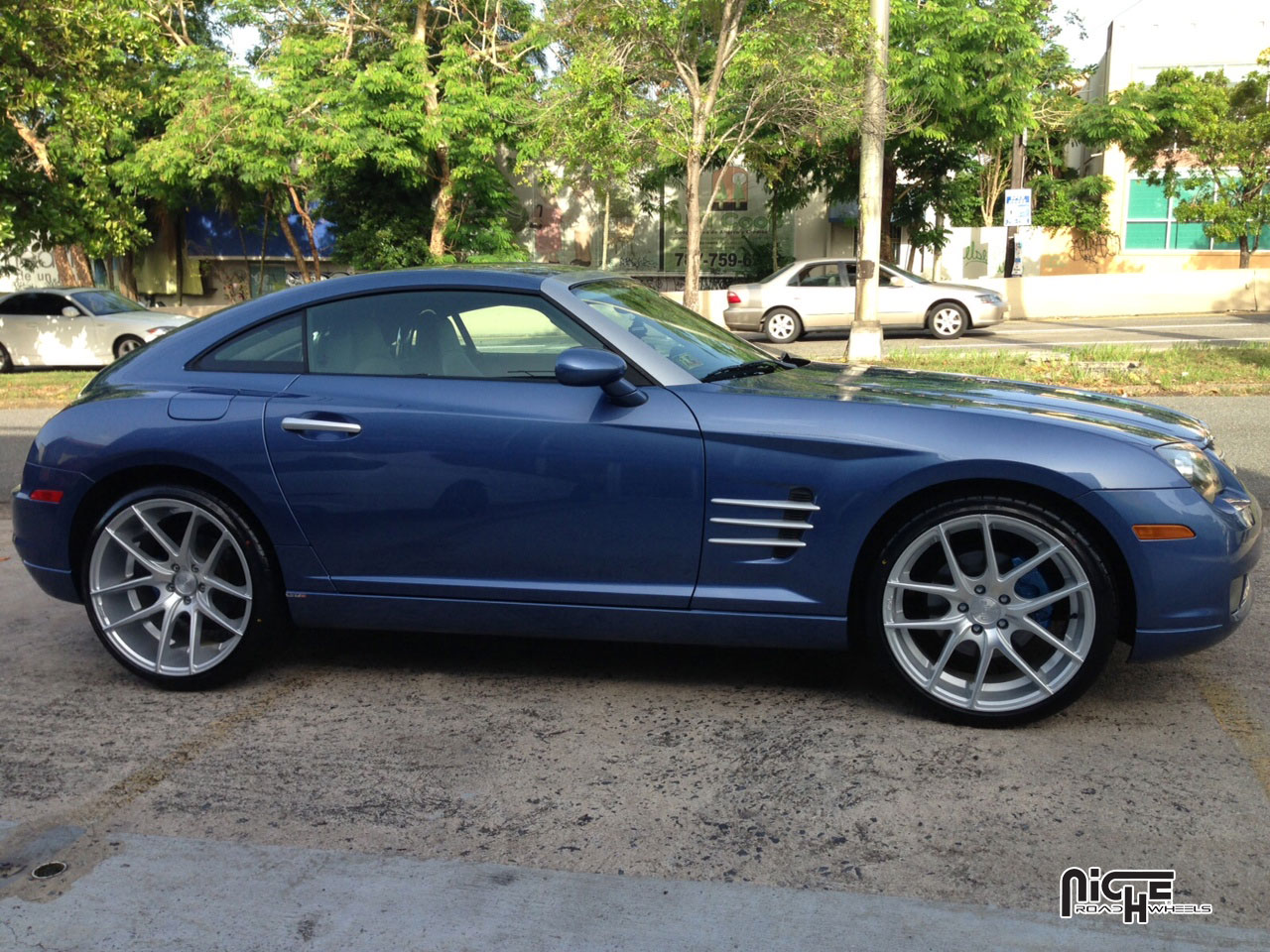 photo 3 Chrysler Crossfire custom wheels Niche Targa - M131 22x, ET , tire size X R22. x ET