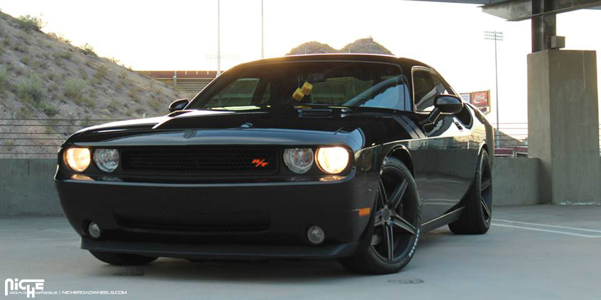 photo 2 Dodge Challenger custom wheels Niche Apex - M126 20x8.5, ET , tire size 245/40 R20. 20x10.5 ET 295/40 R20