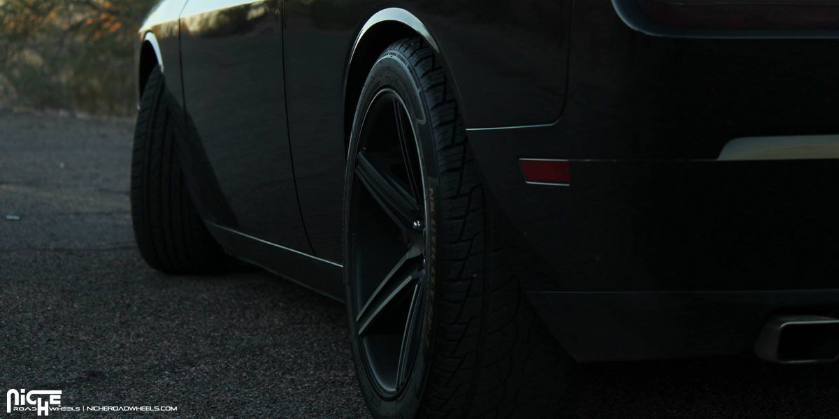 photo 4 Dodge Challenger custom wheels Niche Apex - M126 20x8.5, ET , tire size 245/40 R20. 20x10.5 ET 295/40 R20
