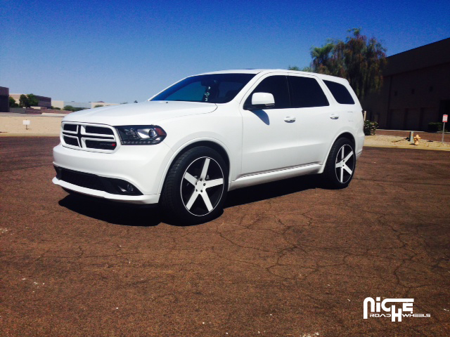 photo 1 Dodge Durango custom wheels Niche Milan - M134 SUV 22x10.0, ET +35, tire size 285/45 R22. x ET