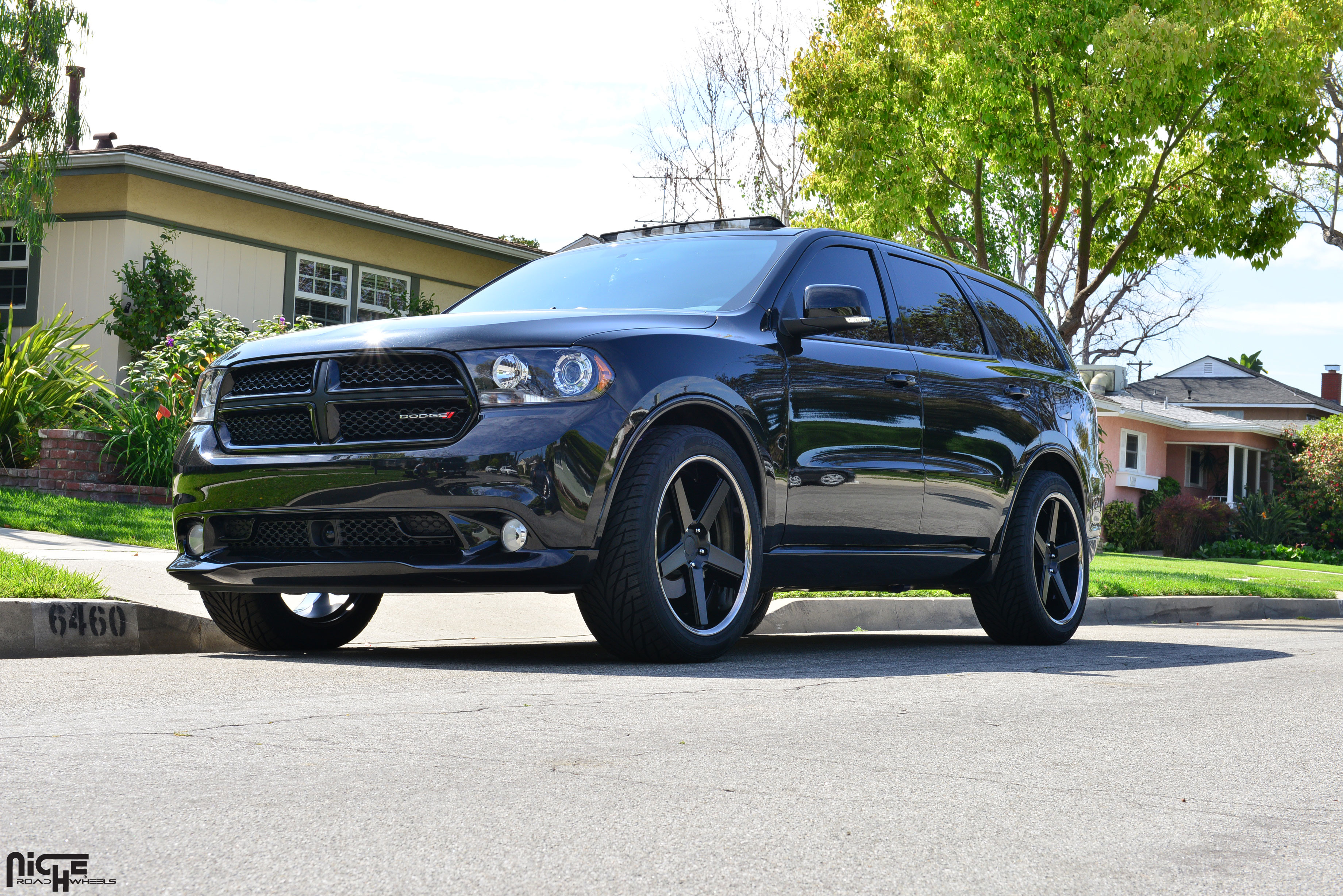 photo 1 Dodge Durango custom wheels Niche Nurburg - M880  20x10.0, ET , tire size X R20. x ET 