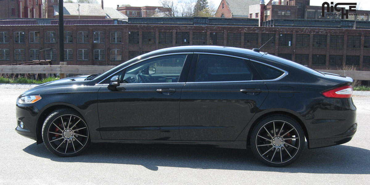 photo 2 Ford Fusion custom wheels Niche Surge - M114 20x8.5, ET +40, tire size 245/35 R20. x ET