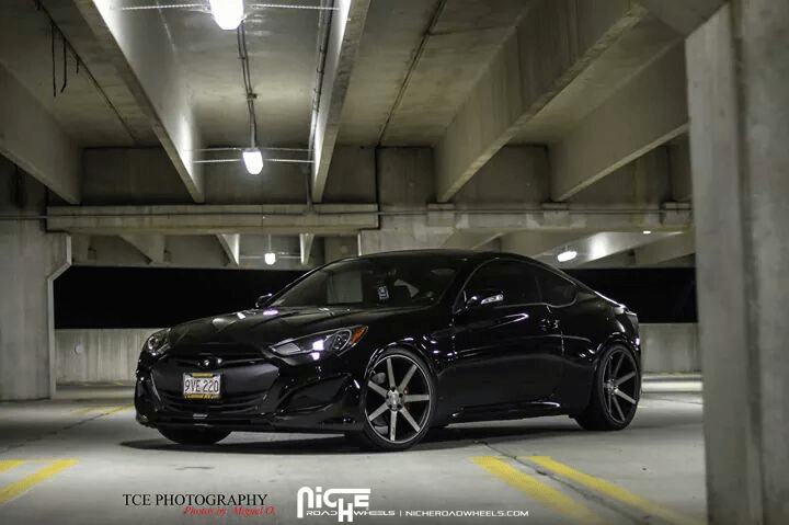 photo 2 Hyundai Genesis Coupe custom wheels Niche Verona - M150 20x9.5, ET , tire size X R20. 20x10.5 ET 