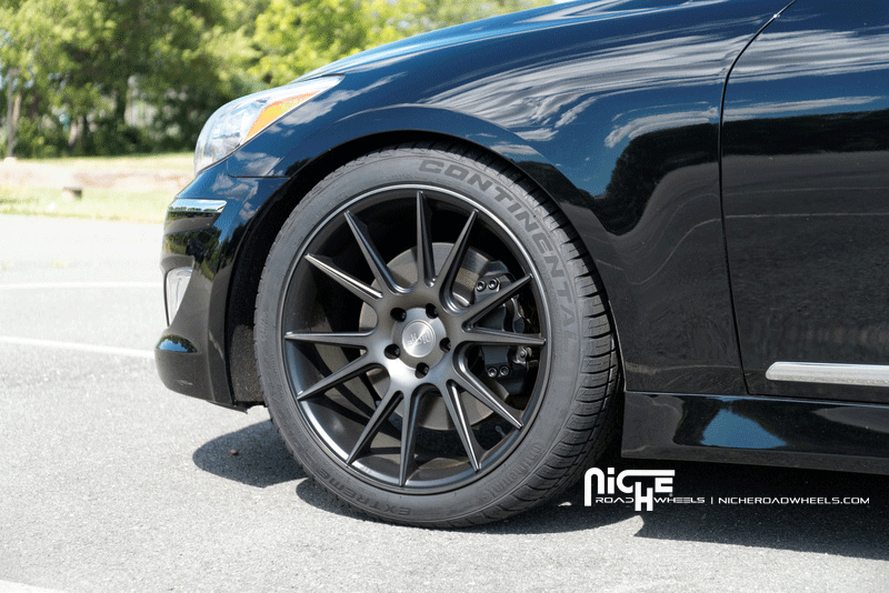 photo 3 Hyundai Genesis custom wheels Niche Vicenza - M153 20x9.0, ET , tire size X R20. x ET