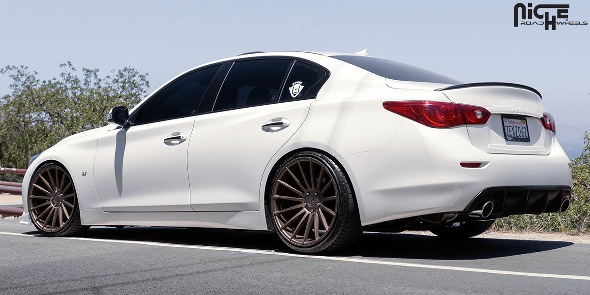 photo 4 Infiniti Q50 custom wheels Niche Form - M158 20x10.0, ET , tire size 245/30 R20. 20x10.5 ET 255/30 R20