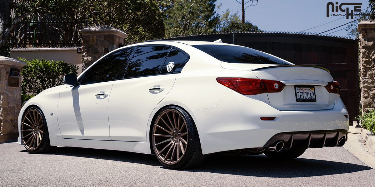 photo 6 Infiniti Q50 custom wheels Niche Form - M158 20x10.0, ET , tire size 245/30 R20. 20x10.5 ET 255/30 R20