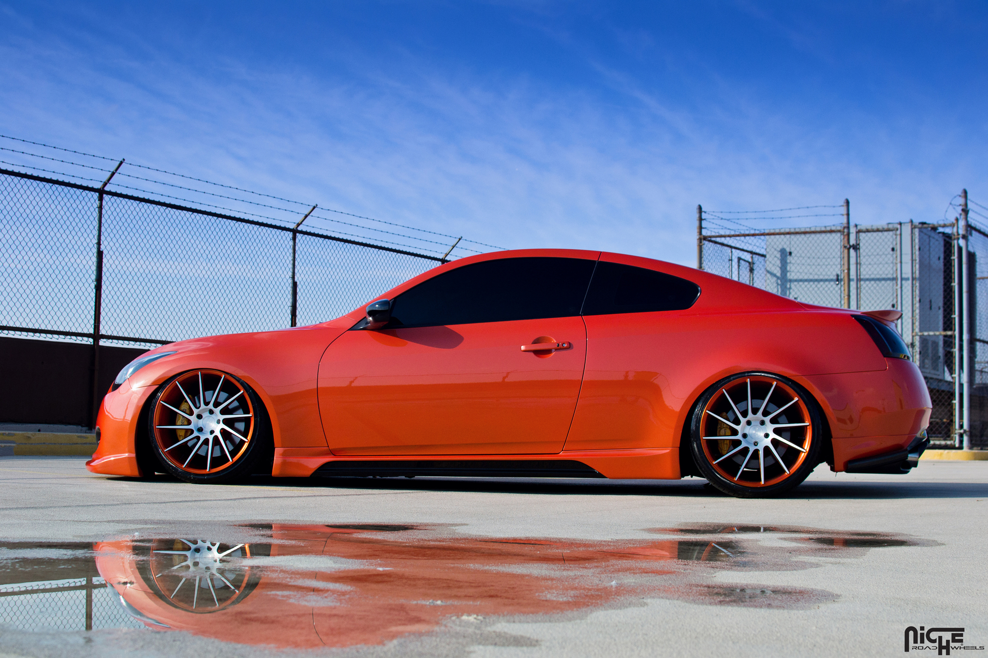 photo 4 Infiniti G37 custom wheels Niche Surge 20x10.5, ET , tire size 235/35 R20. x ET
