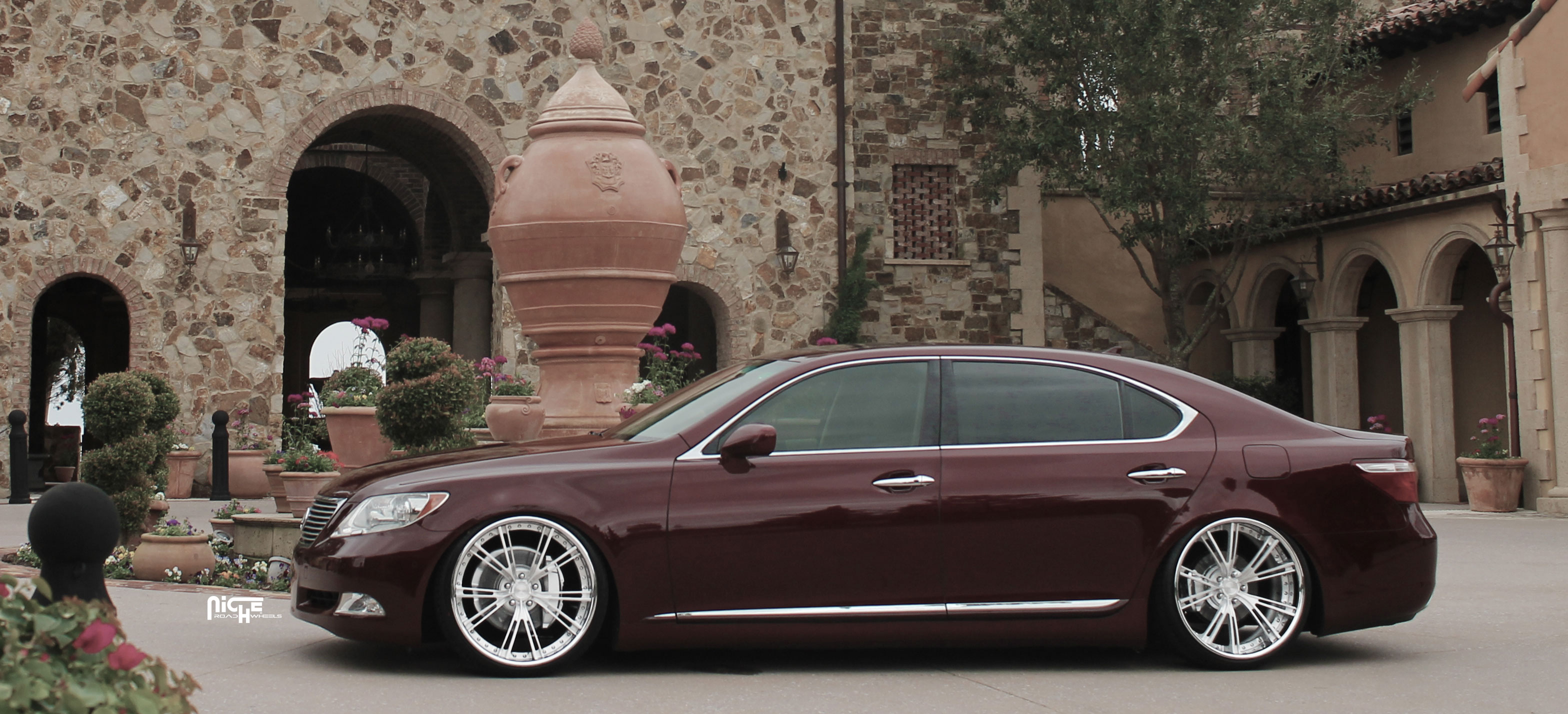 photo 3 Lexus LS 460 custom wheels Niche Ritz 22x10.0, ET , tire size X R22. 22x11.5 ET