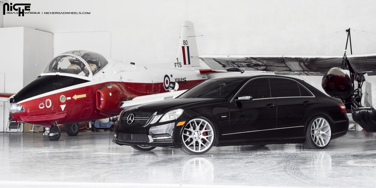photo 4 Mercedes-Benz E-Class custom wheels Niche Intake - M160 20x8.5, ET , tire size 245/30 R20. 20x10.0 ET 285/25 R20