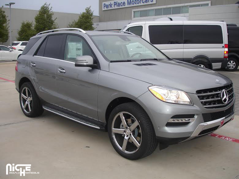 photo 1 Mercedes-Benz M-Class custom wheels Niche Milan - M136 20x, ET , tire size 265/45 R20. x ET