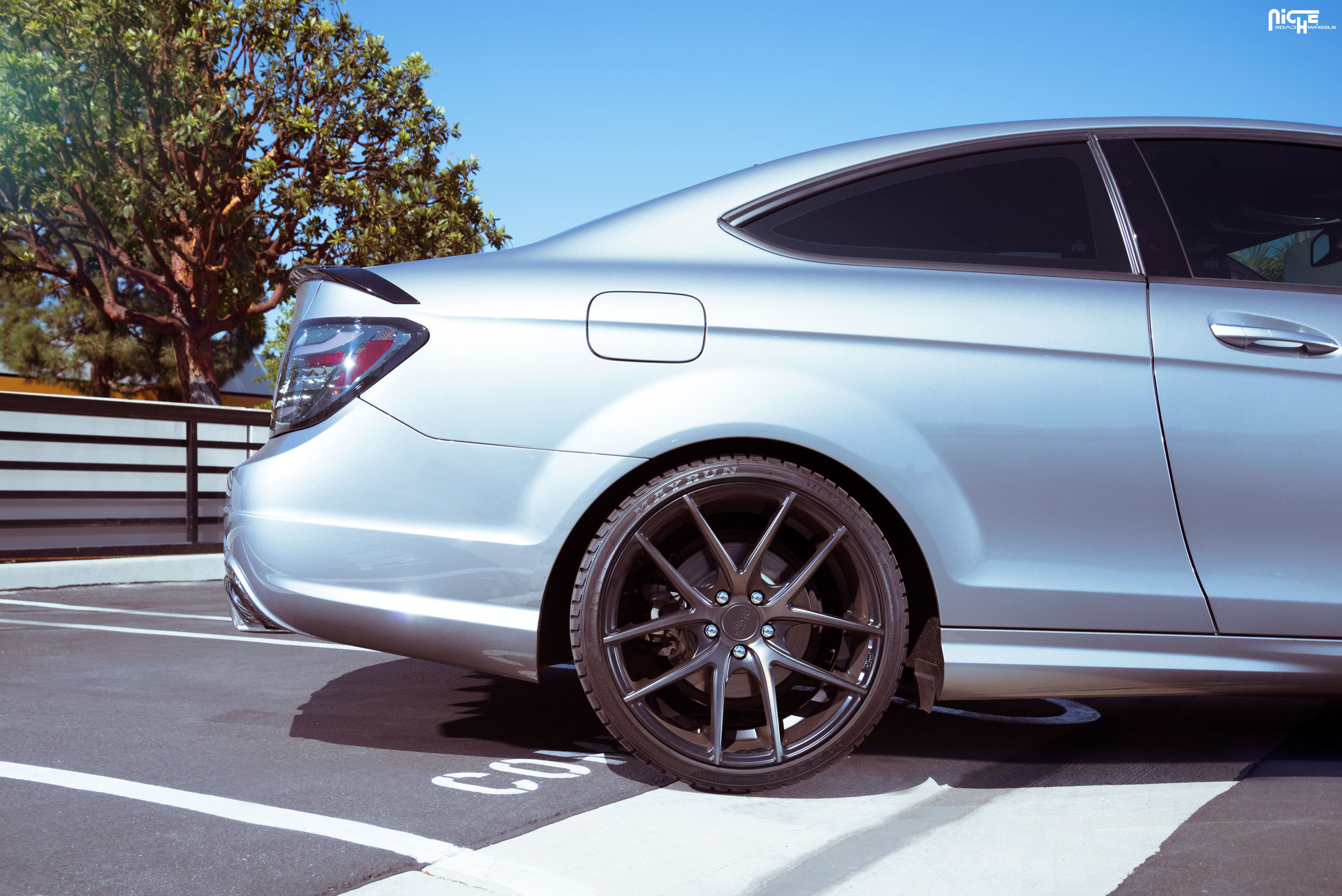photo 4 Mercedes-Benz C-Class custom wheels Niche Targa - M130  19x8.5, ET , tire size 225/35 R19. 19x9.5 ET 255/30 R19
