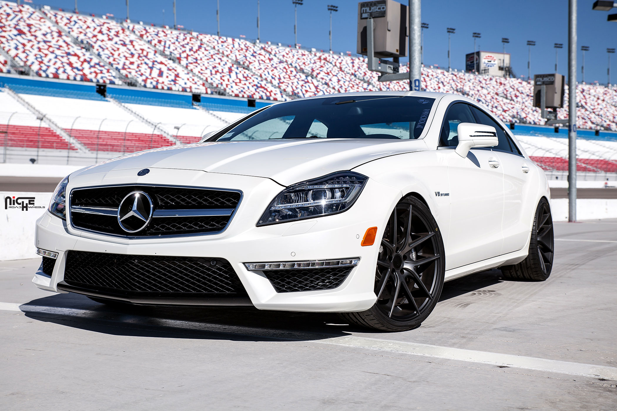 photo 1 Mercedes-Benz CLS-Class custom wheels Niche Targa - M130  20x, ET , tire size X R20. x ET 