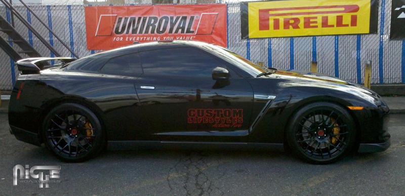 photo 2 Nissan GT-R custom wheels Niche Circuit - M108 20x10.0, ET , tire size 275/40 R20. x ET 